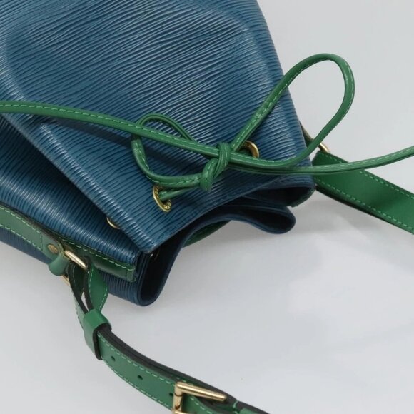 LOUIS VUITTON Epi Noe Shoulder Bag Bicolor Green Blue M44044 LV Auth 132146 - Picture 7 of 16
